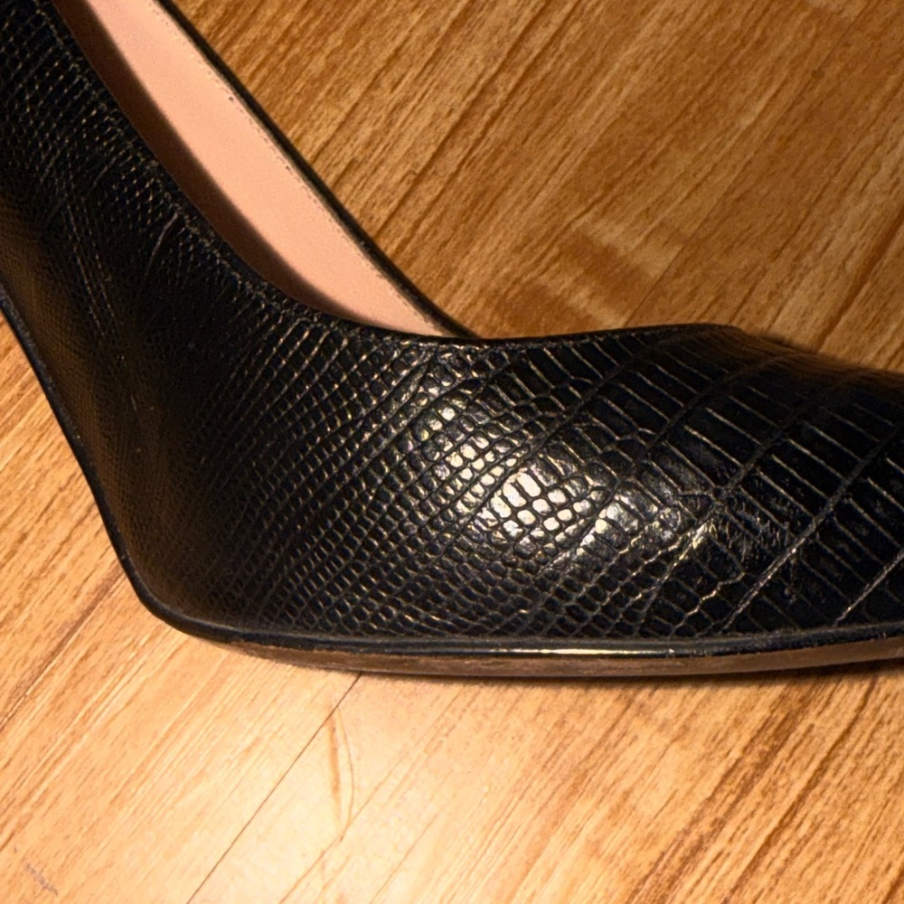 J.Crew ELSIE Made-in-Italy Black Embossed Leather Pointed Toe Pumps | Size 7.5 - Picture 4 of 9